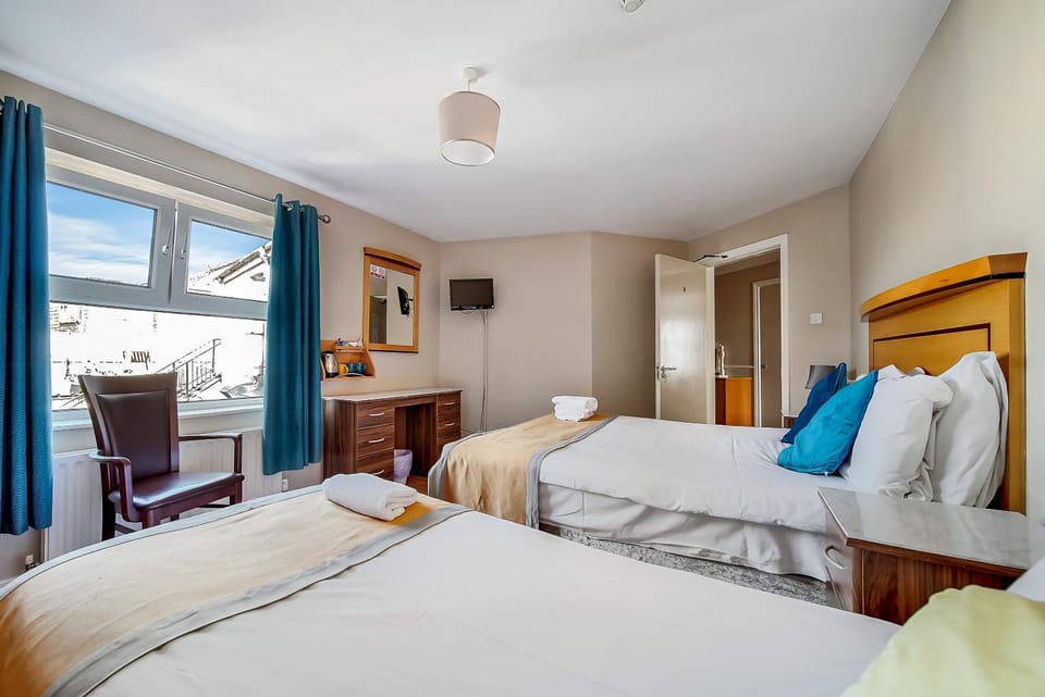 Iona Inn Bed and Breakfast in Londonderry