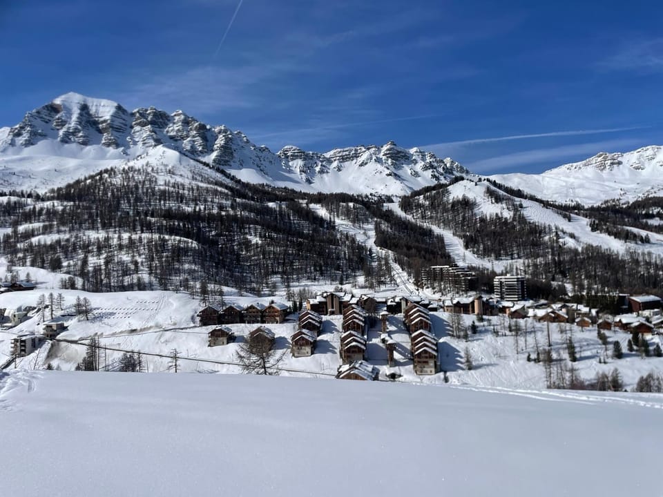 Property building, Winter, Mountain view