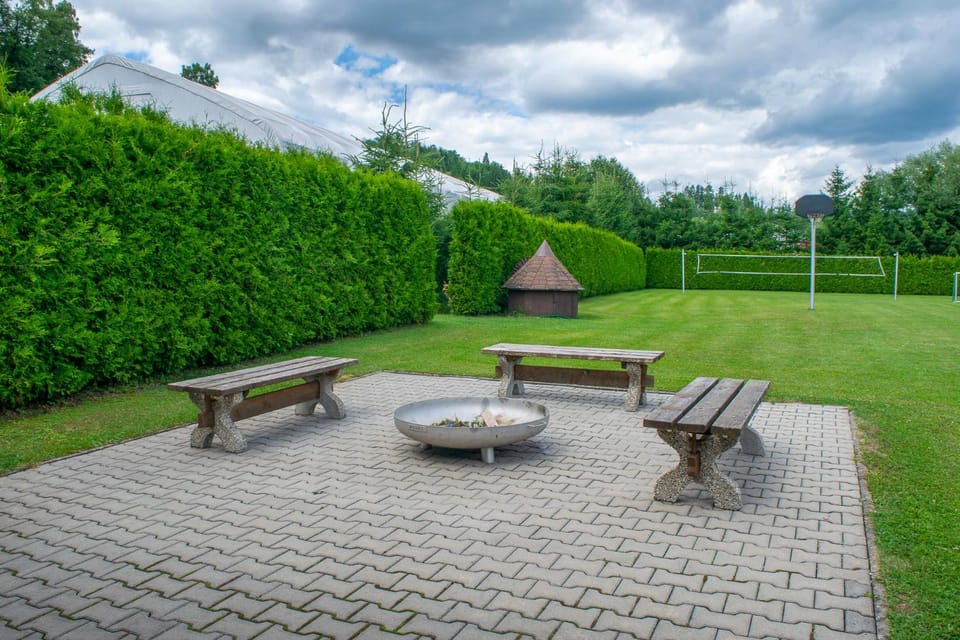Garden, Seating area