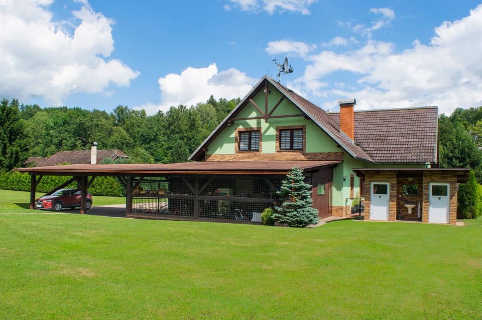 Property building, Garden
