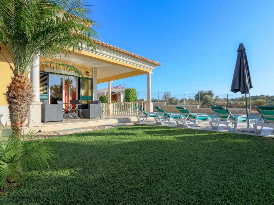 BBQ facilities, Garden, Garden view, Pool view, Swimming pool