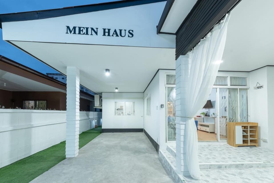 Mein Haus @Bangsan House in Chon Buri Changwat