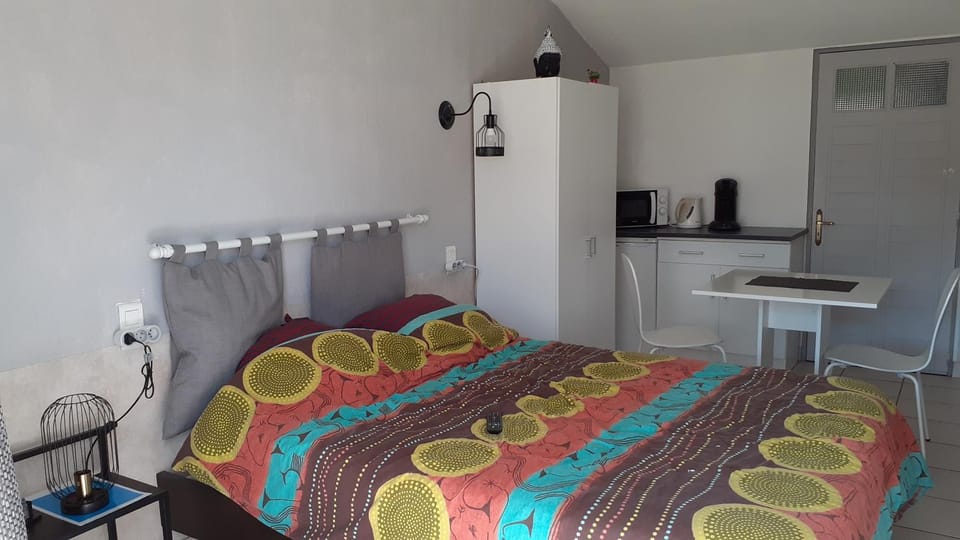 Studio et piscine au sel Apartment in Occitanie