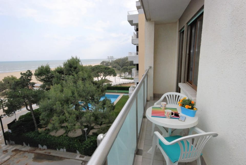 View (from property/room), Balcony/Terrace