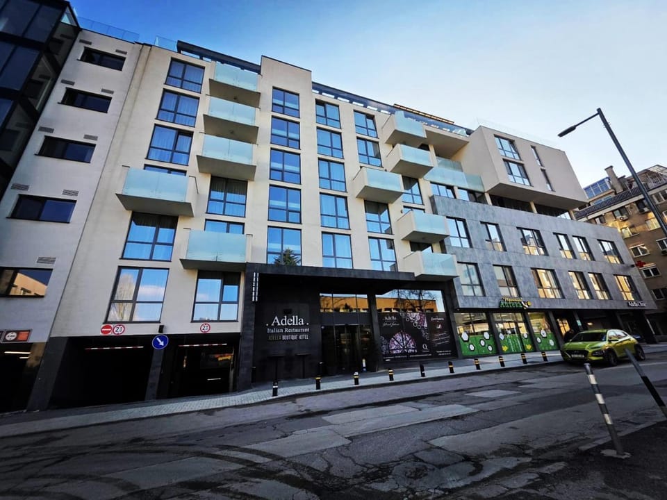 Property building, Restaurant/places to eat, Facade/entrance