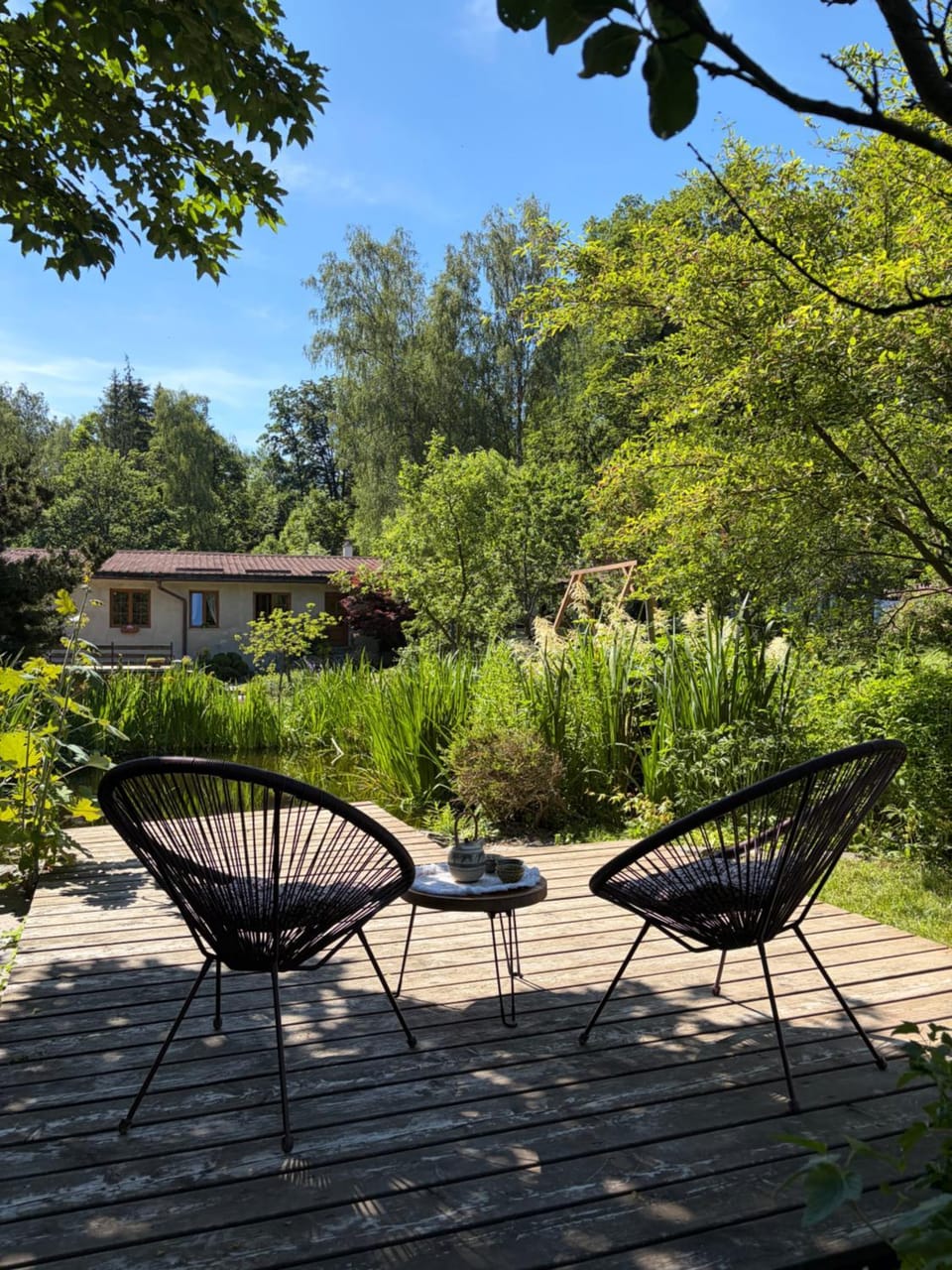 Garden, Lake view