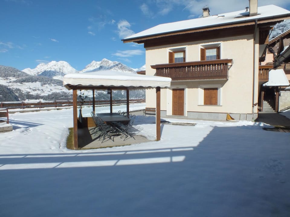 Property building, Natural landscape, Winter, Garden, Mountain view
