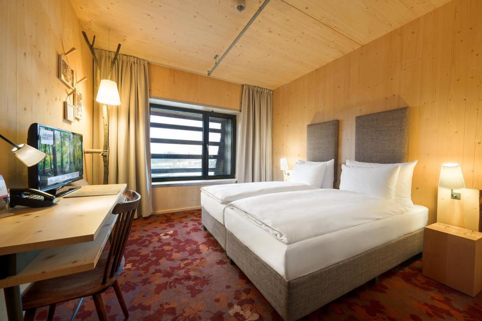 Bed, Photo of the whole room