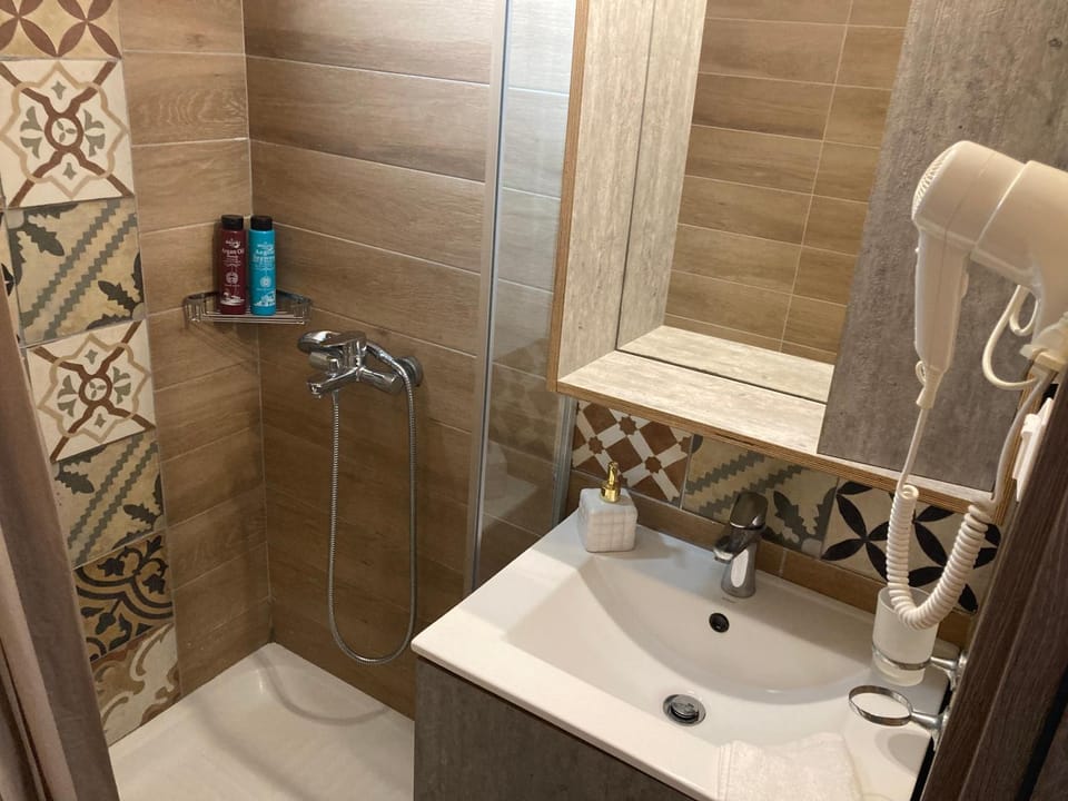 Thealos Rooms Apartment in Halkidiki