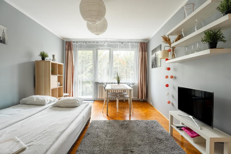 Communal lounge/ TV room, Bed, TV and multimedia, Living room, Photo of the whole room, Evening entertainment, Bedroom, towels