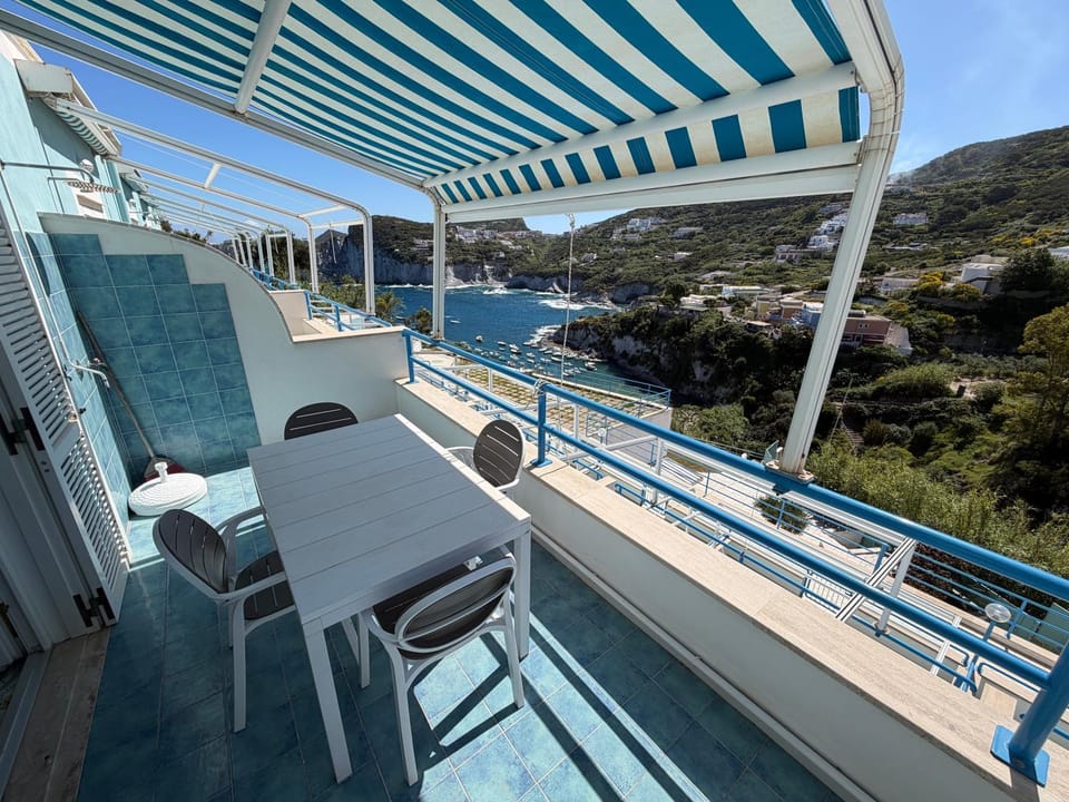 Magi - Appartamenti Maga Circe Apartment hotel in Le Forna