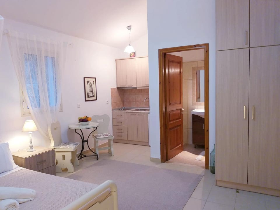 Irida Cottage Apartment in Peloponnese, Western Greece and the Ionian
