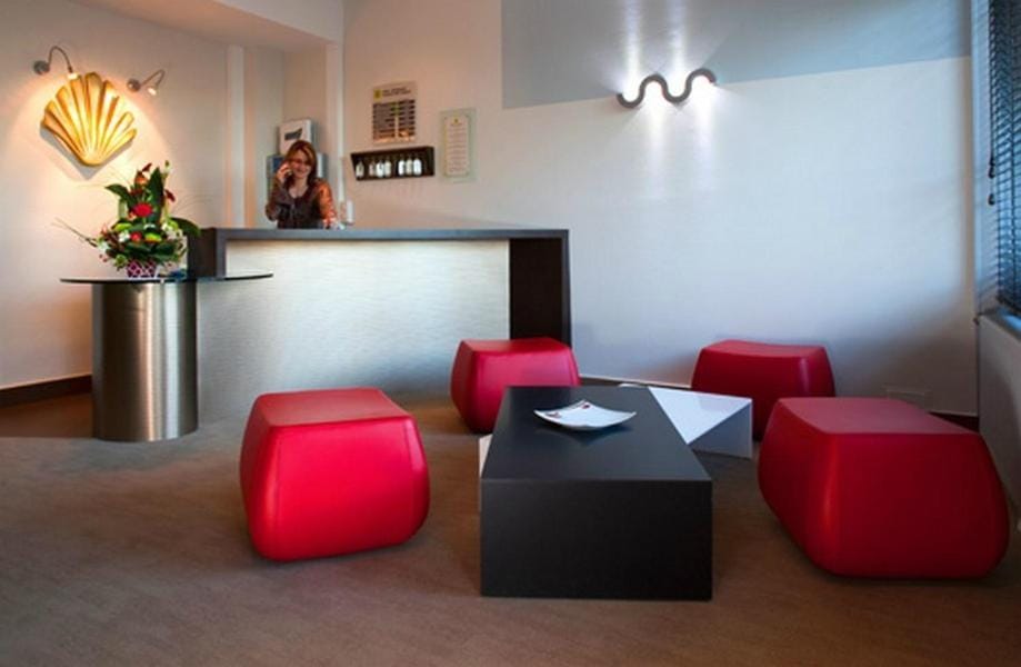 Logis Le Relais Saint Jacques Hotel in Nouvelle-Aquitaine