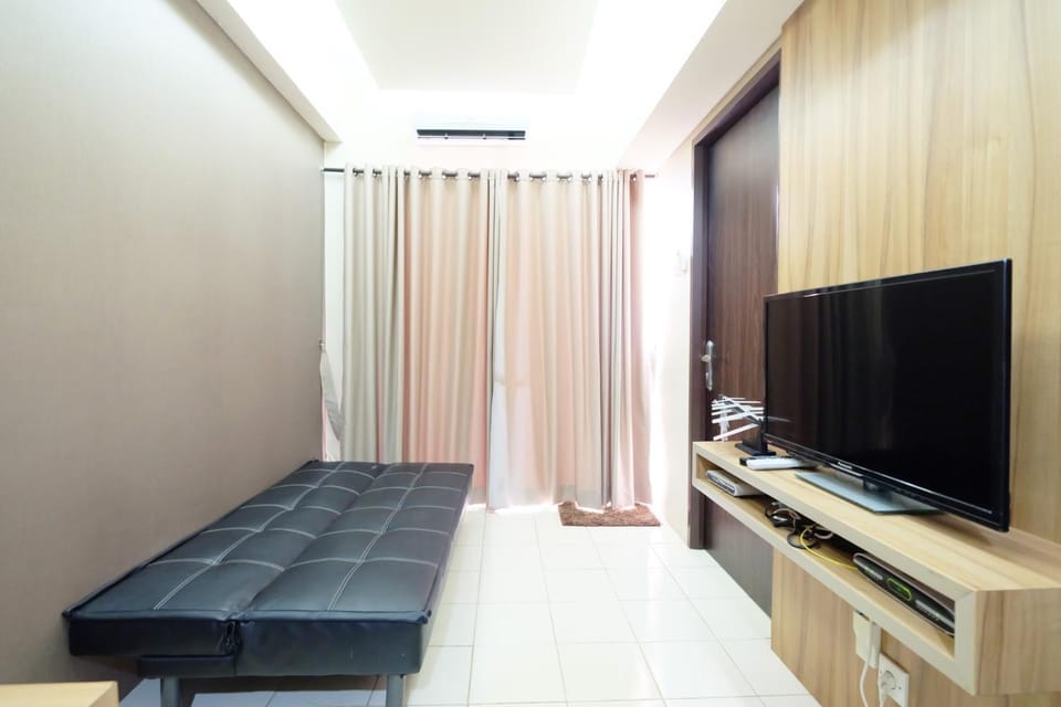 Minimalist 2BR Serpong Greenview Apartment By Travelio Apartment in West Java