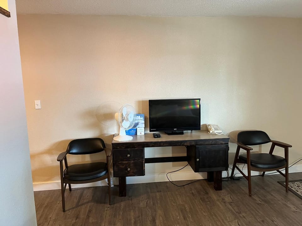 TV and multimedia, Seating area
