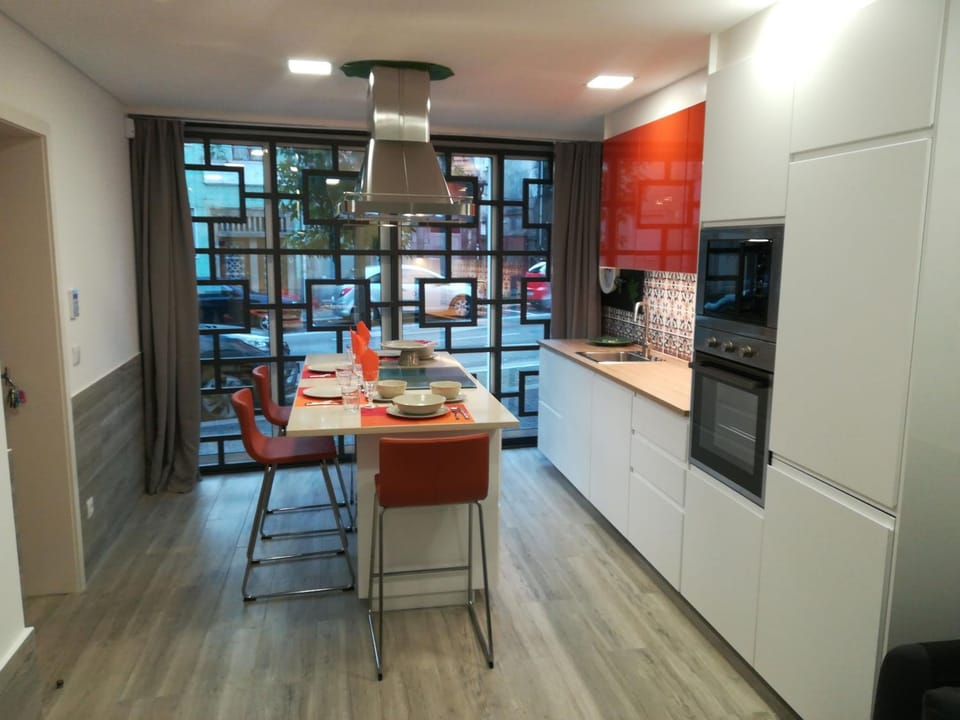Kitchen or kitchenette, dishwasher, pet friendly, stove