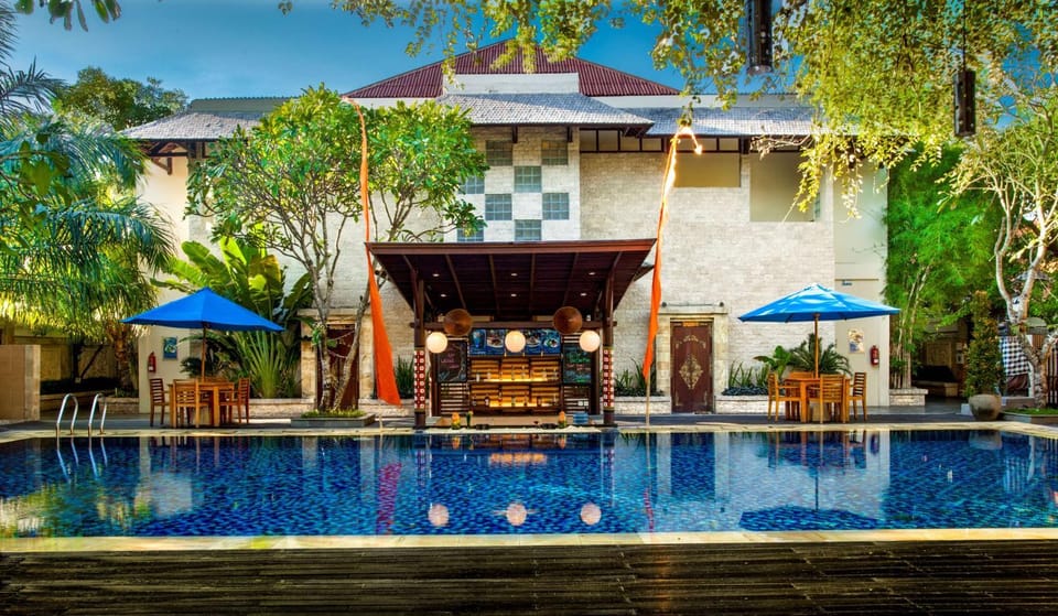 On site, Pool view, Swimming pool