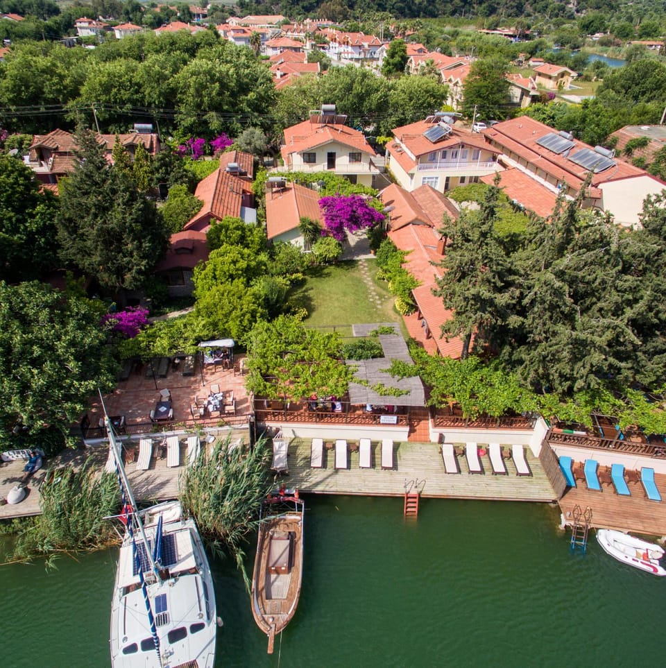 Bird's eye view, Garden, Balcony/Terrace, River view