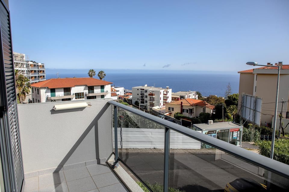 View (from property/room), Balcony/Terrace