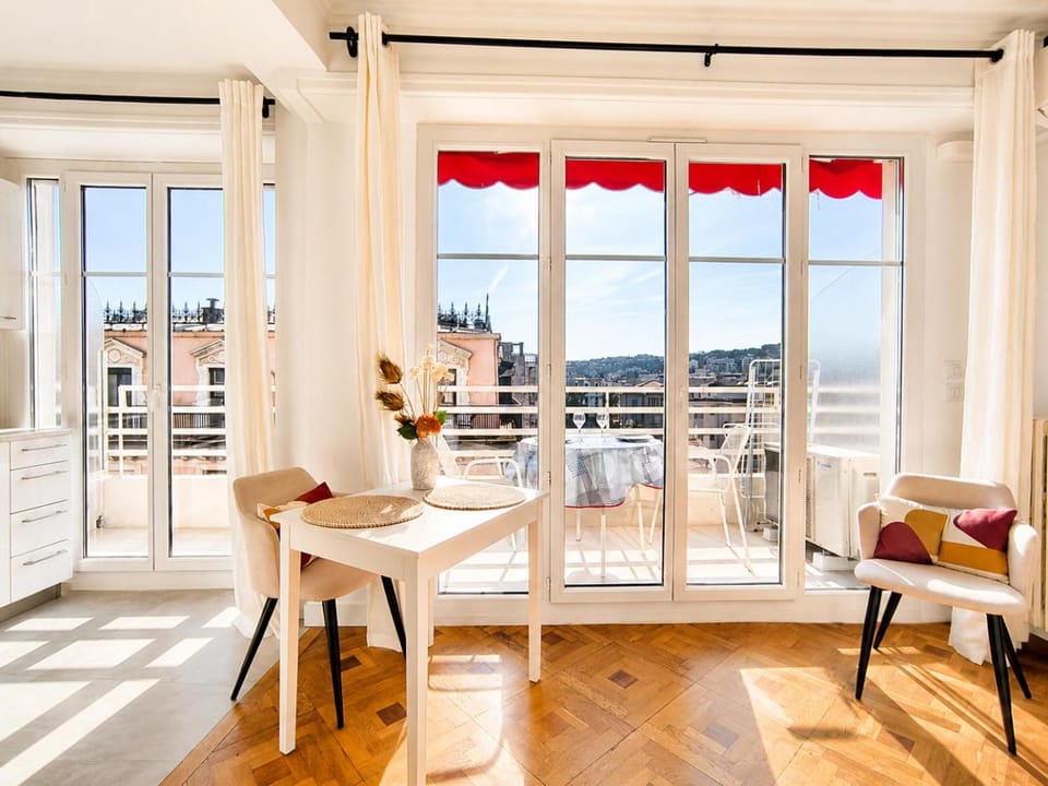 Day, View (from property/room), Balcony/Terrace, Dining area