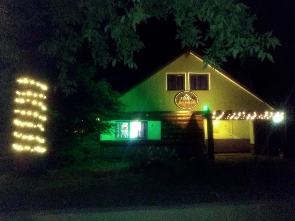 Alhue Patagonia Hostel Inn in San Martín de los Andes