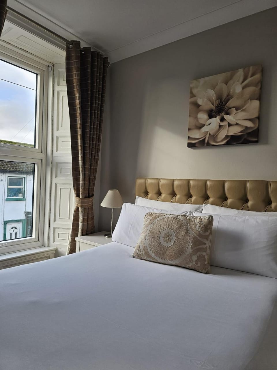 Brogans Bar & Hotel Bed and Breakfast in Meath, Co. Meath, Ireland