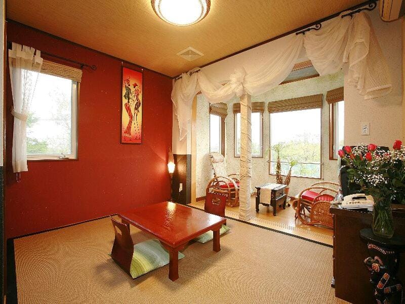Scotch Court Bed and Breakfast in Japan