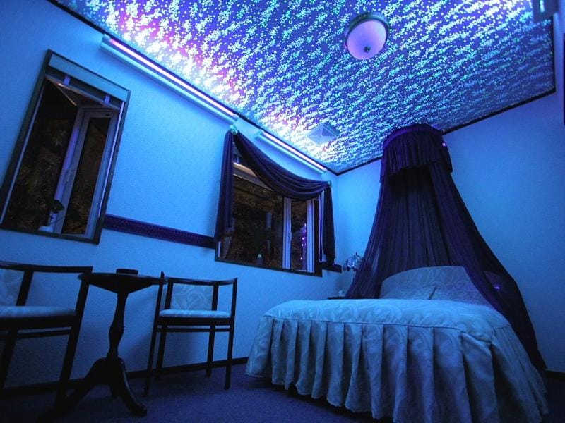 Scotch Court Bed and Breakfast in Japan