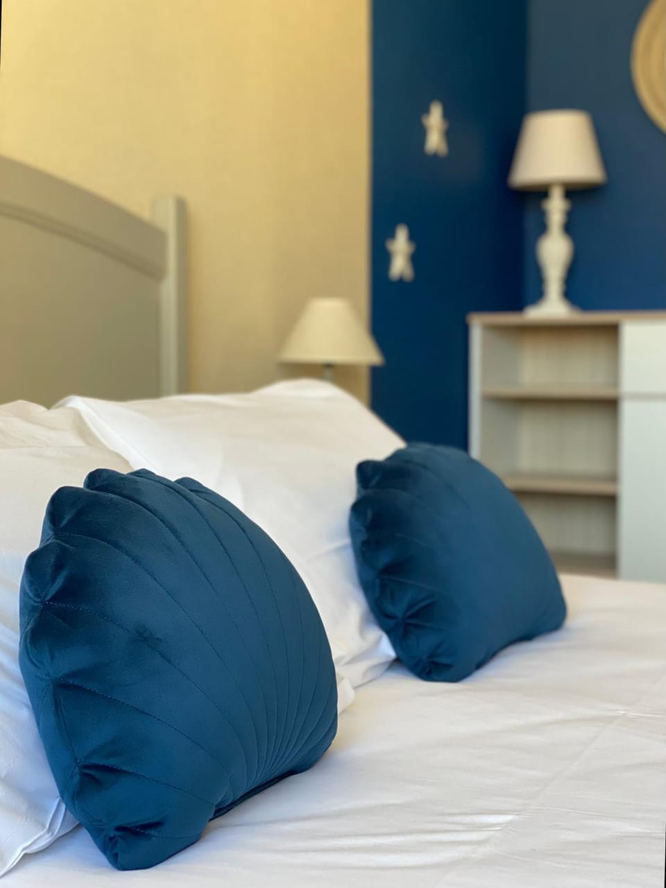 Bed, Decorative detail