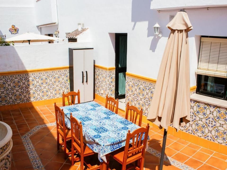 Tipica Casa En Frigiliana con patio y terraza Apartment in Frigiliana