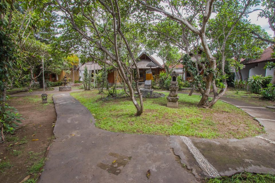 Bali Kembali Hotel Campground/ 
RV Resort in Denpasar