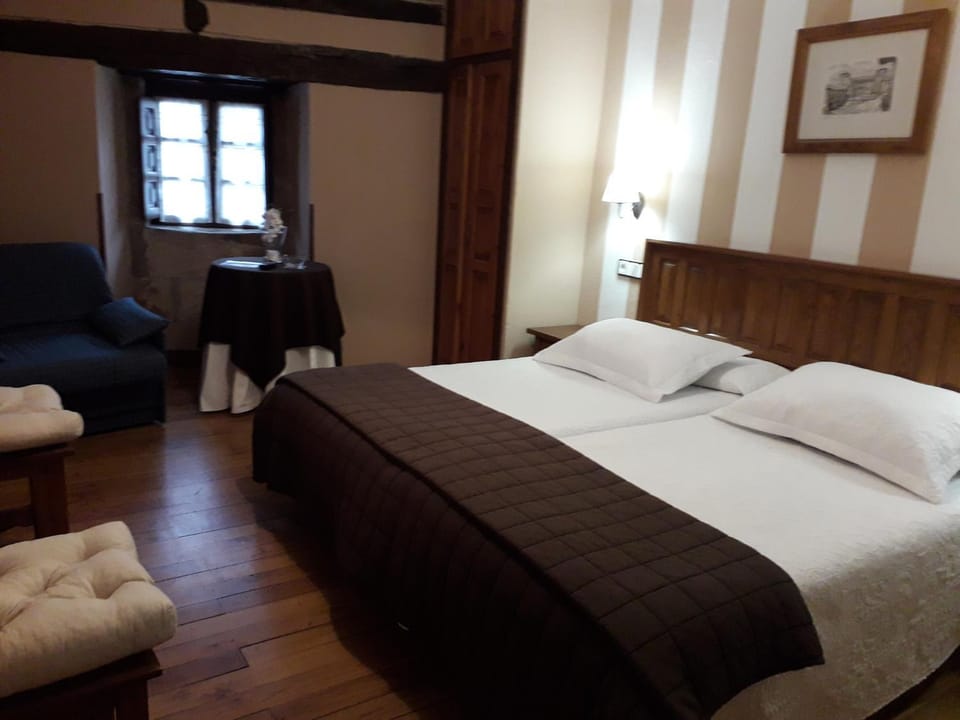 Posada Santa Juliana Bed and Breakfast in Santillana del Mar