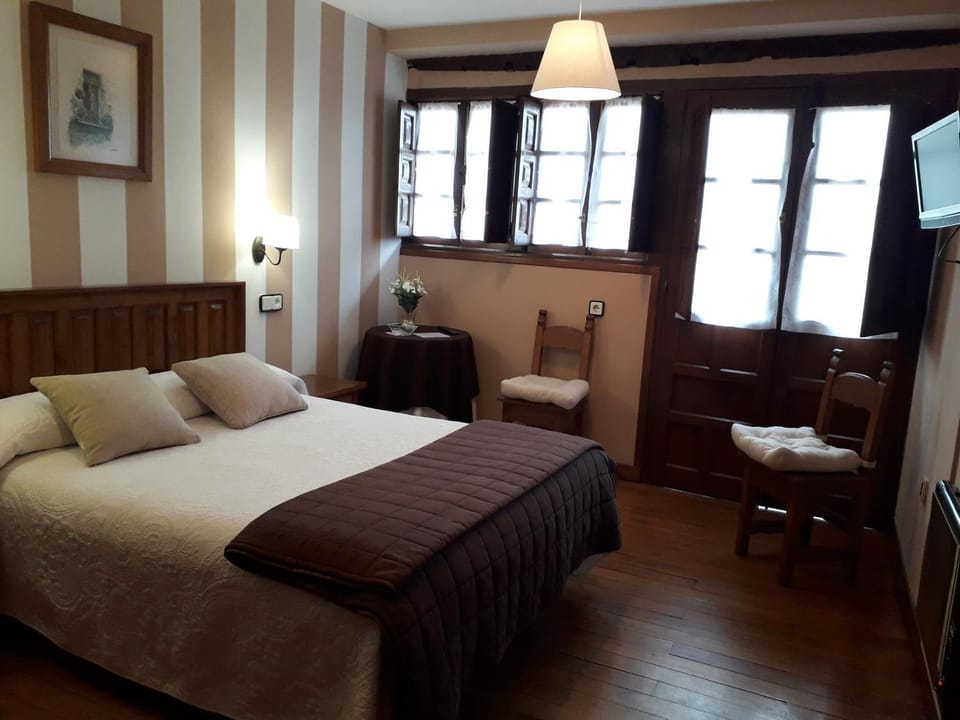 Posada Santa Juliana Bed and Breakfast in Santillana del Mar
