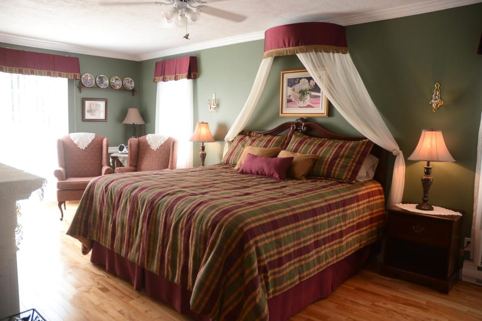 Côté's Bed & Breakfast Bed and Breakfast in Maine