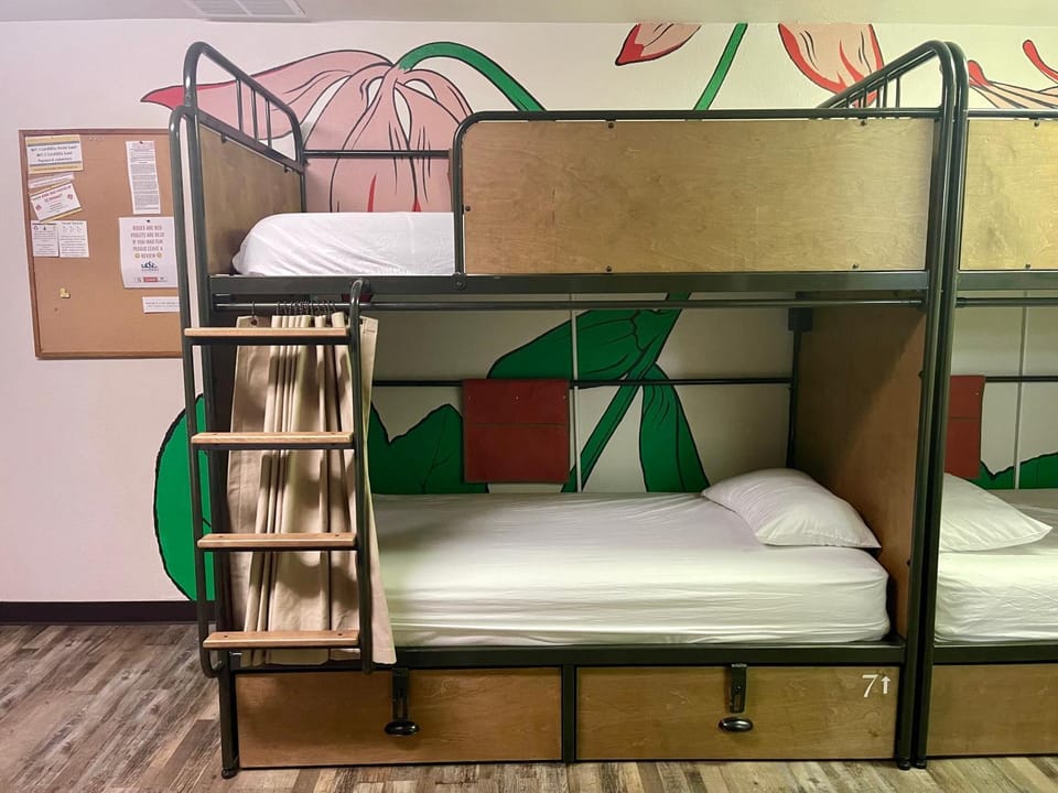 bunk bed