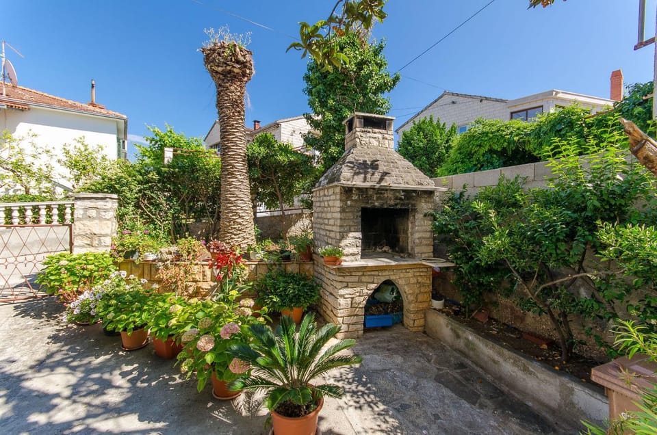 Property building, BBQ facilities