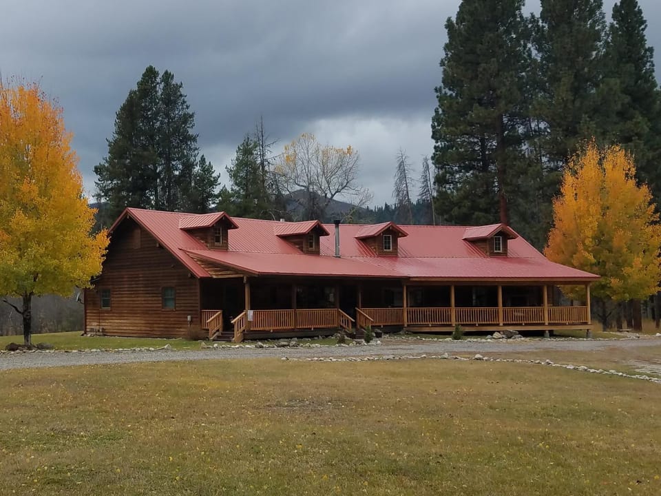 The Wild Game Inn Bed and Breakfast in Salmon River