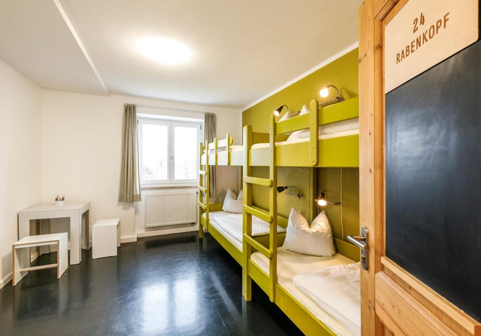 bunk bed