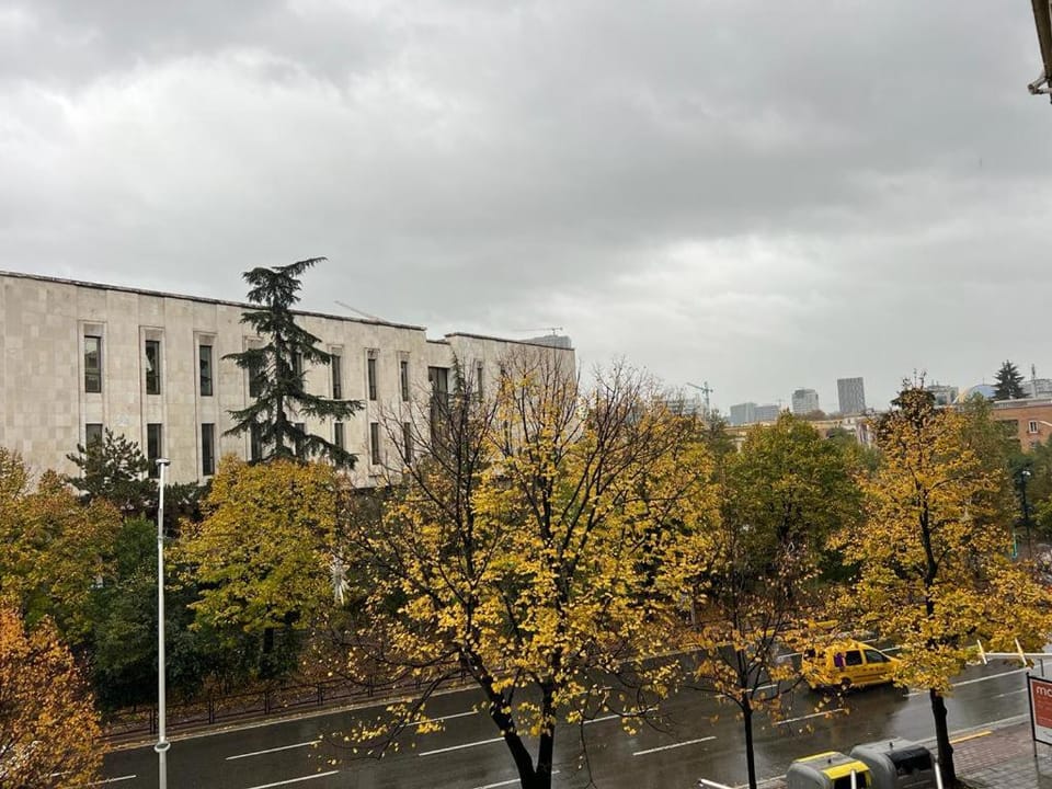 Entire nice apartment, in the center Apartment in Tirana