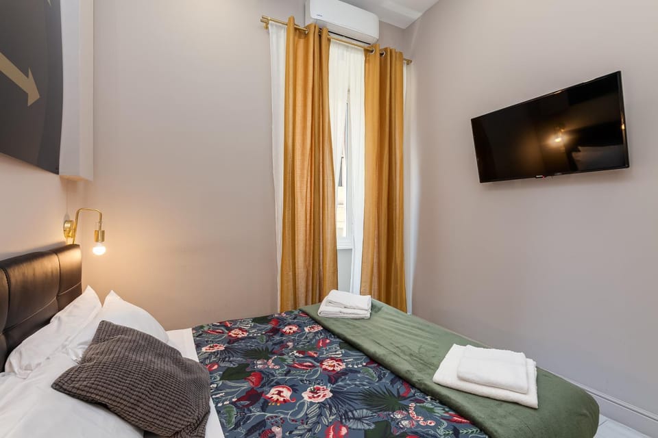 Empire Suites Bed and Breakfast in Rome