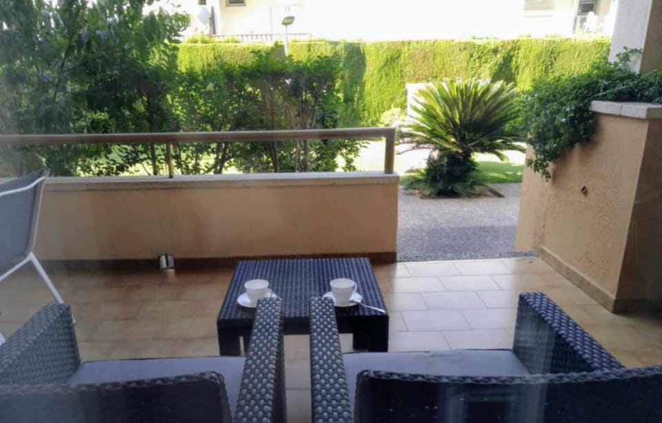 Garden, Balcony/Terrace