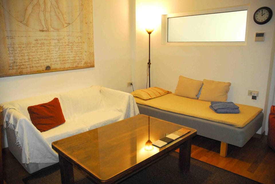 Luxurious Loft with Jacuzzi Apartment in Heraklion