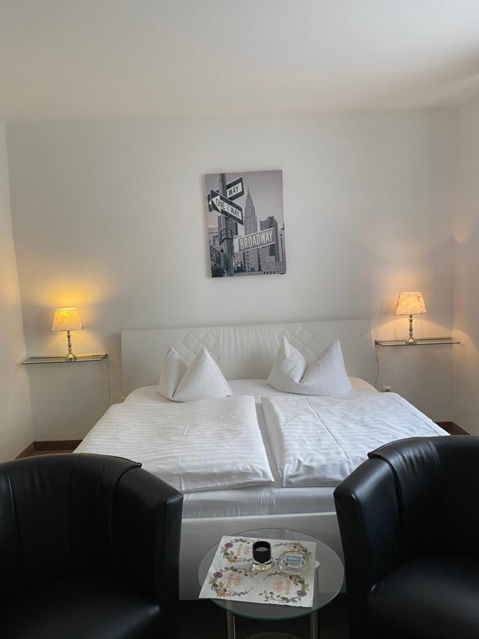 Photo of the whole room