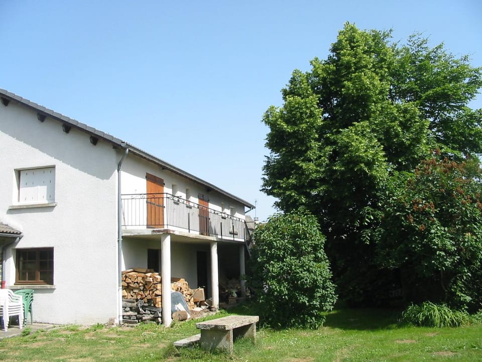 Camping du Meygal Campground/ 
RV Resort in Auvergne-Rhône-Alpes