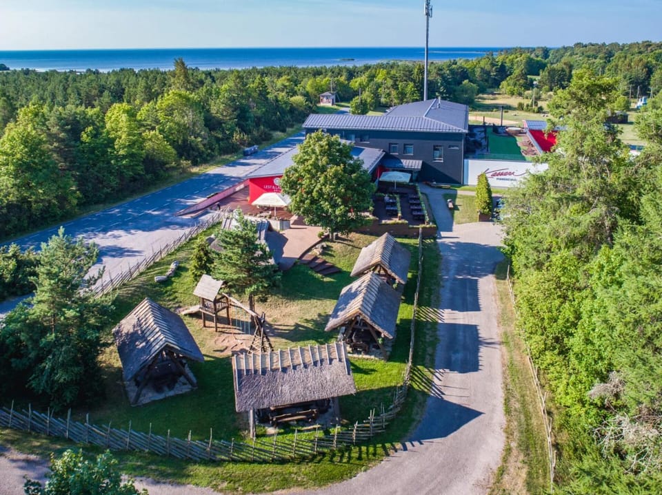Property building, Restaurant/places to eat, Children play ground, Street view