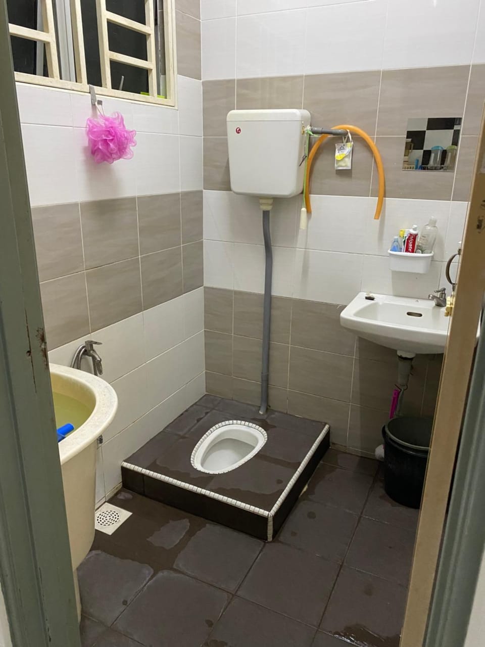 Toilet