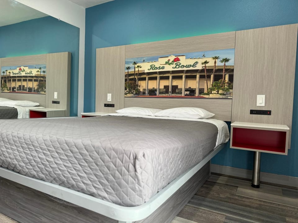 Lincoln Motel - Los Angeles, Hollywood Area Motel in Altadena