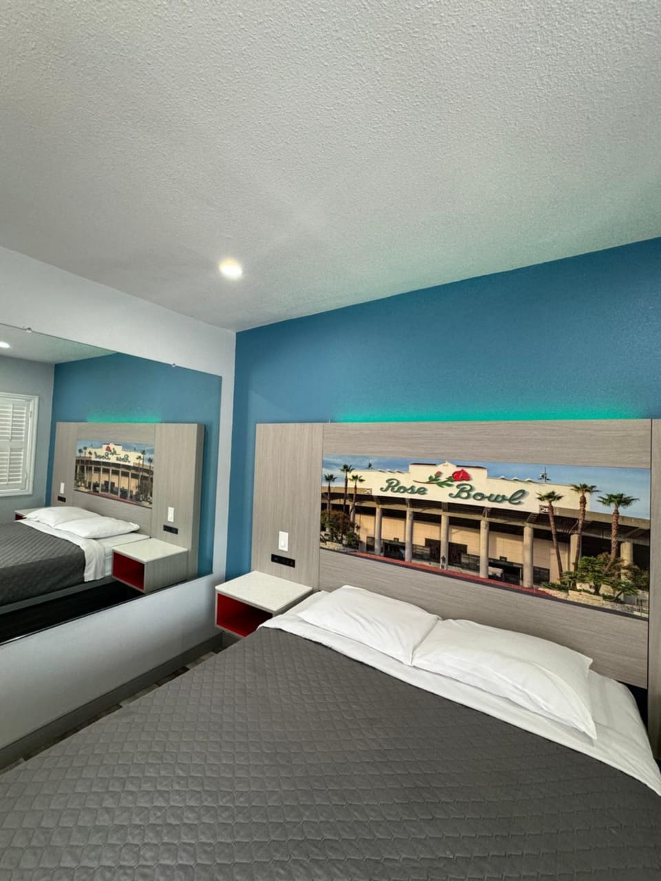 Lincoln Motel - Los Angeles, Hollywood Area Motel in Altadena