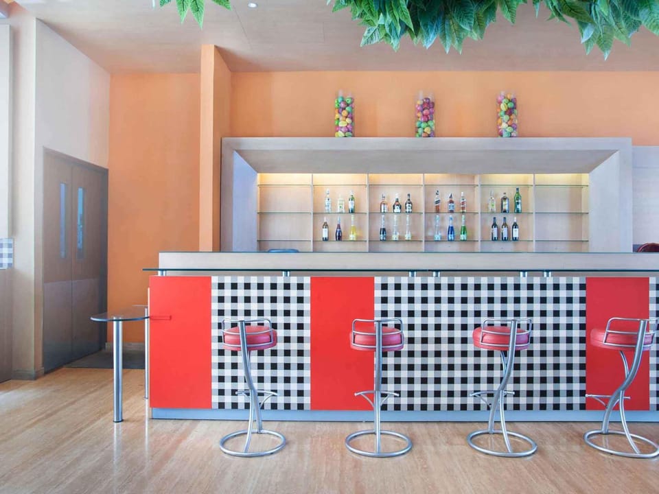 Lounge or bar