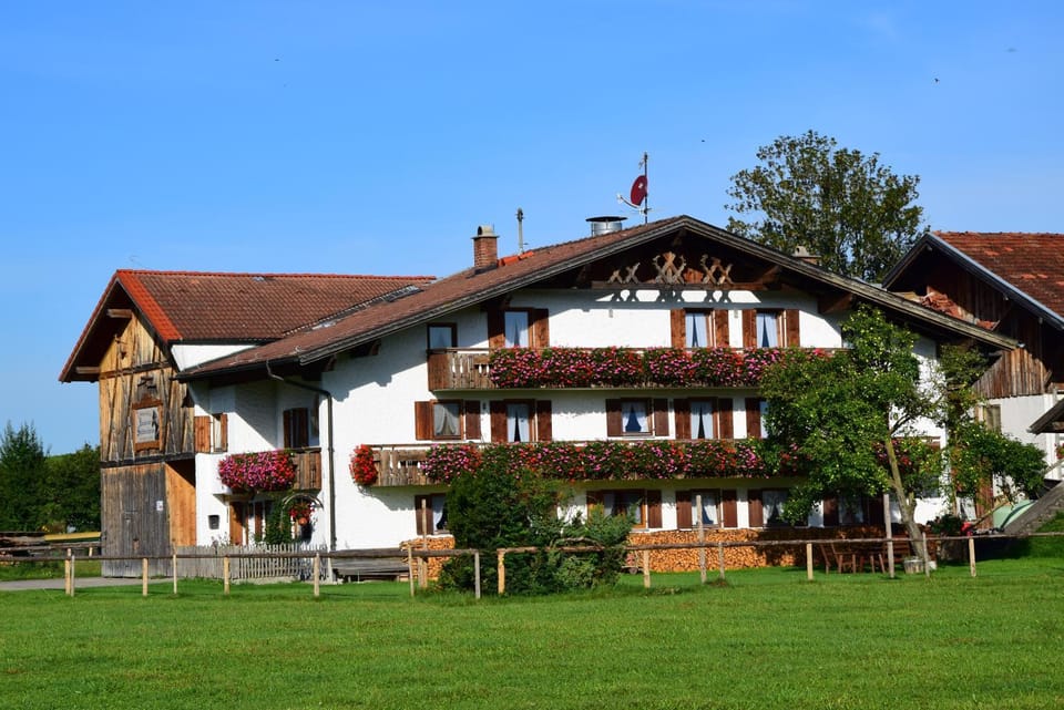 Property building, Facade/entrance, Garden view